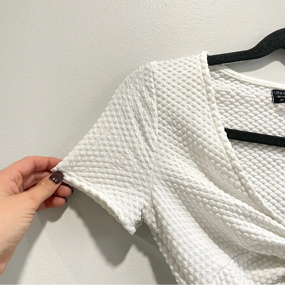 Urban Outfitters Tasha Twist-front Wrap Crop Top White XS - Picture 4 of 8